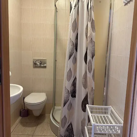 Goscinne Becia 홈스테이 *