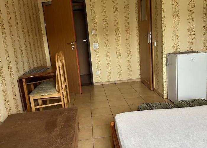 Goscinne Becia Homestay szállás *
